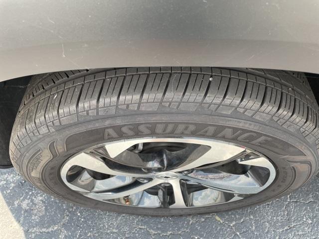 used 2024 Chevrolet Trax car, priced at $21,995