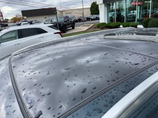 new 2025 Cadillac XT5 car, priced at $59,490