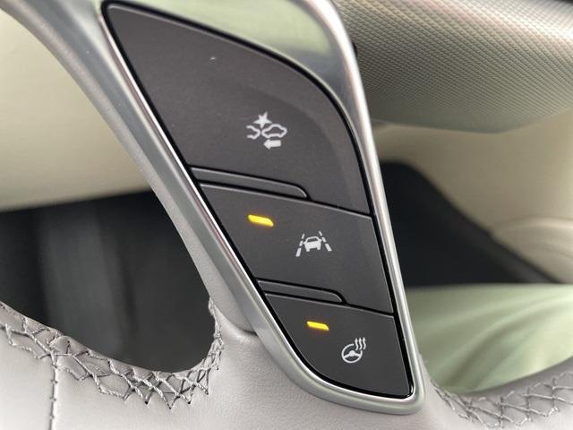 new 2025 Cadillac XT5 car, priced at $59,490