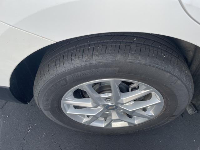 used 2024 Chevrolet Equinox car, priced at $23,995