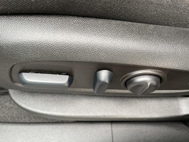 used 2022 Chevrolet Equinox car, priced at $21,700