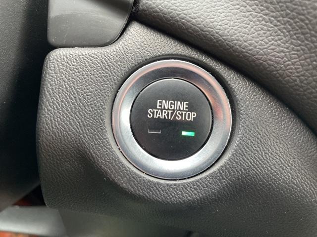 used 2022 Chevrolet Equinox car, priced at $21,700