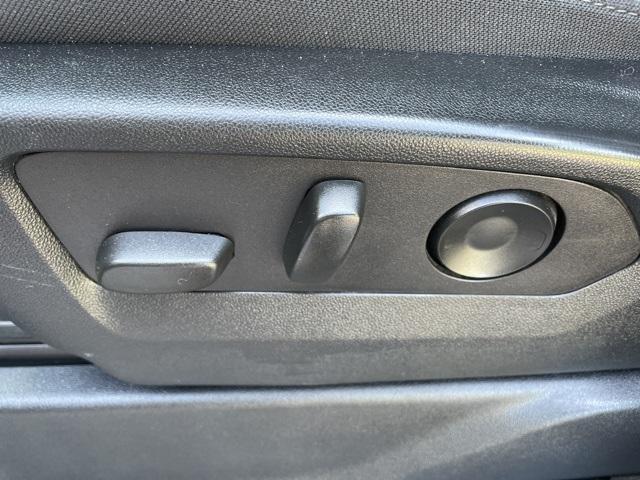 used 2022 Chevrolet Silverado 1500 car, priced at $25,995