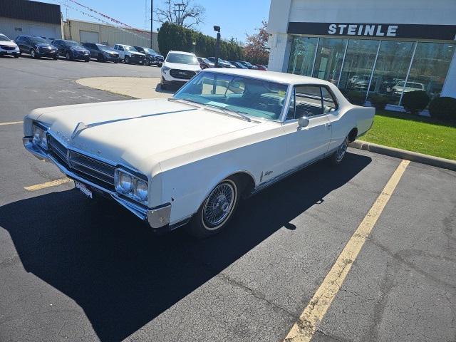 used 1965 Oldsmobile Starfire car, priced at $12,977