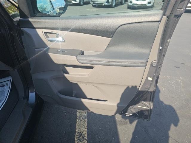 used 2015 Honda Odyssey car, priced at $21,500