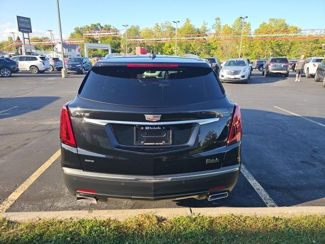 used 2022 Cadillac XT5 car, priced at $30,777