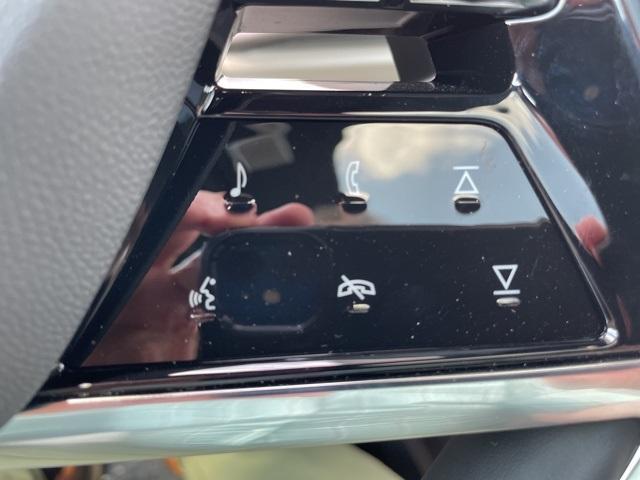 new 2026 Cadillac VISTIQ car, priced at $79,890