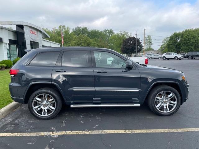 used 2018 Jeep Grand Cherokee car, priced at $17,995