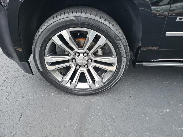 used 2019 GMC Yukon car, priced at $36,995