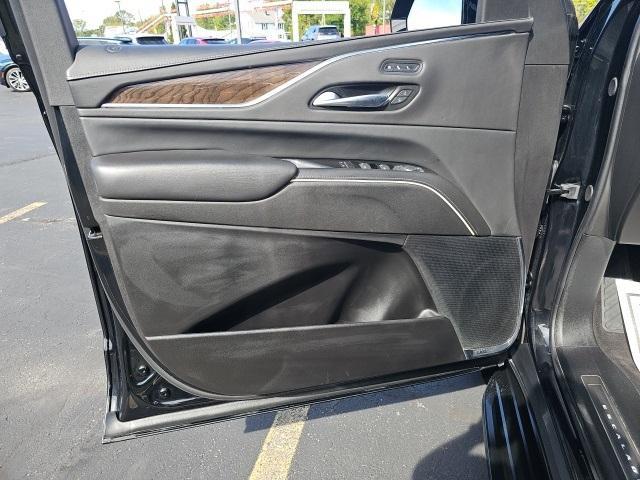 used 2024 Cadillac Escalade ESV car, priced at $76,777