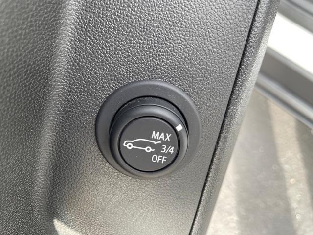 used 2022 Chevrolet Equinox car, priced at $22,700