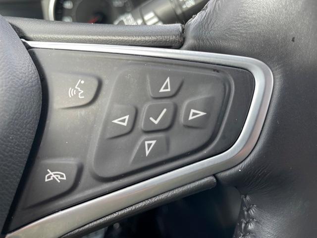 used 2022 Chevrolet Equinox car, priced at $22,700