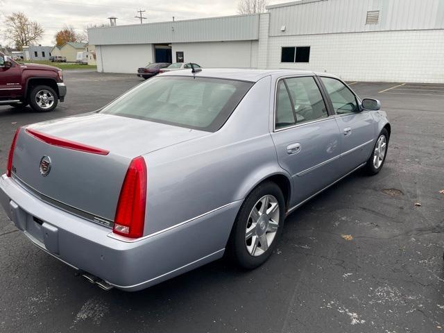 used 2006 Cadillac DTS car, priced at $8,995