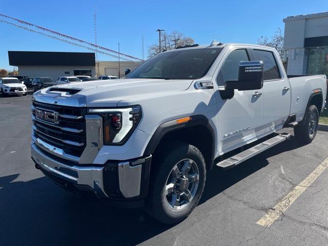 new 2025 GMC Sierra 2500 car, priced at $73,115