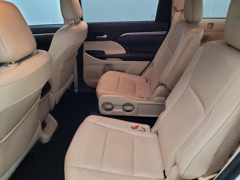 used 2017 Toyota Highlander car, priced at $23,995