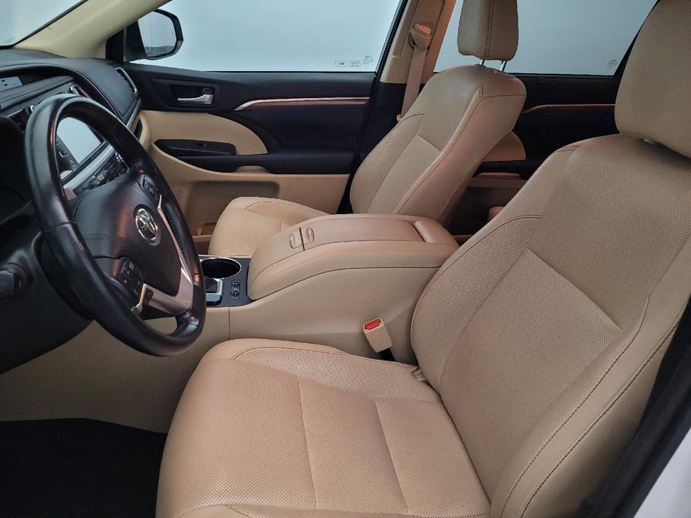 used 2017 Toyota Highlander car, priced at $23,995