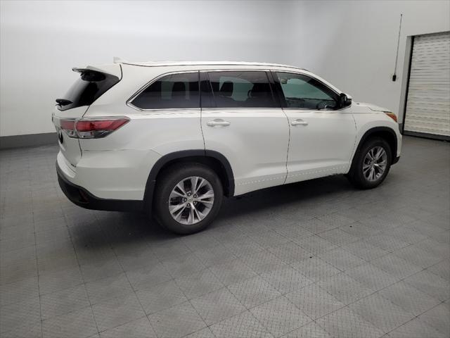 used 2015 Toyota Highlander car, priced at $20,895