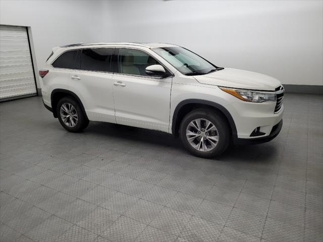 used 2015 Toyota Highlander car, priced at $20,895