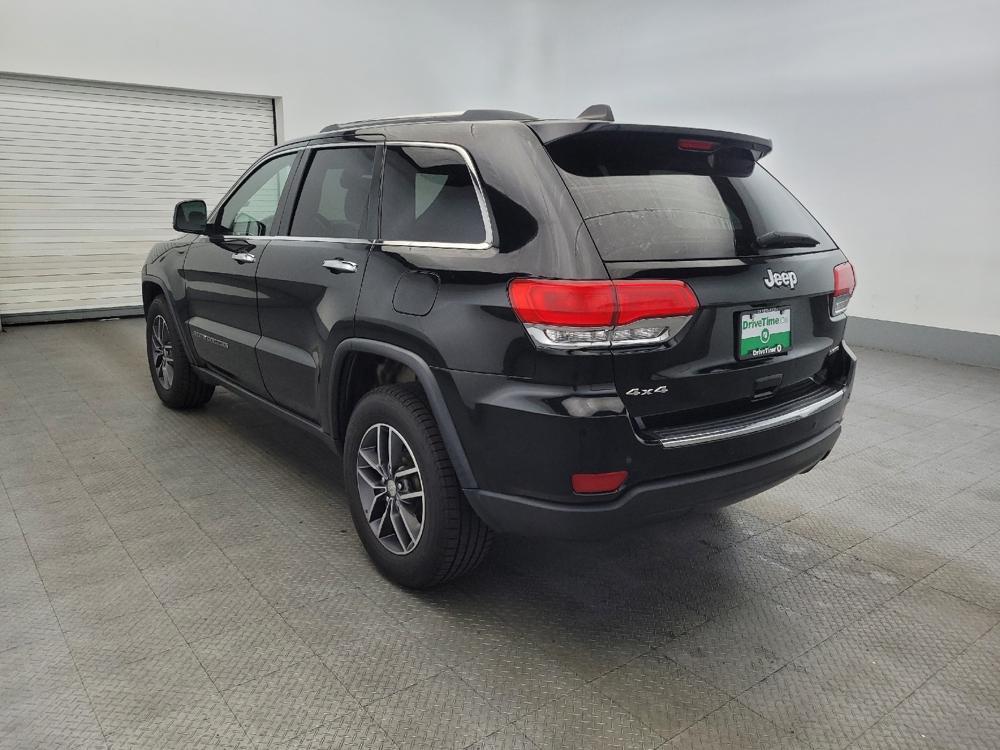 used 2017 Jeep Grand Cherokee car, priced at $16,795