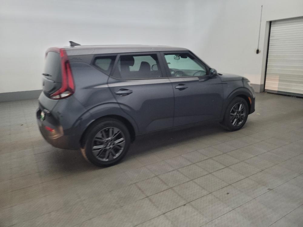 used 2021 Kia Soul car, priced at $16,095