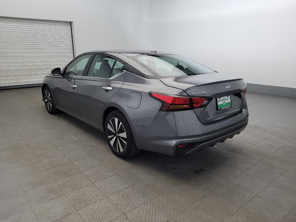 used 2022 Nissan Altima car, priced at $18,095