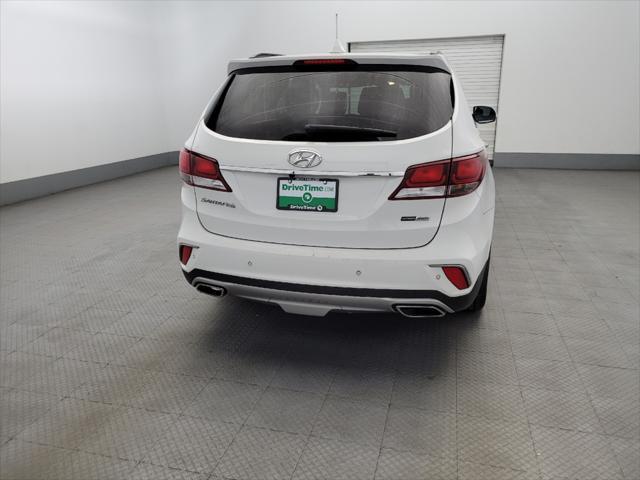 used 2018 Hyundai Santa Fe car, priced at $20,295