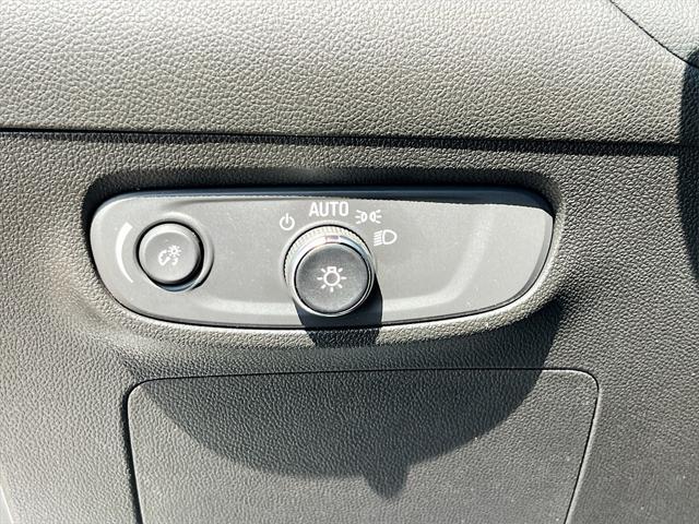 used 2025 Buick Encore GX car, priced at $25,623