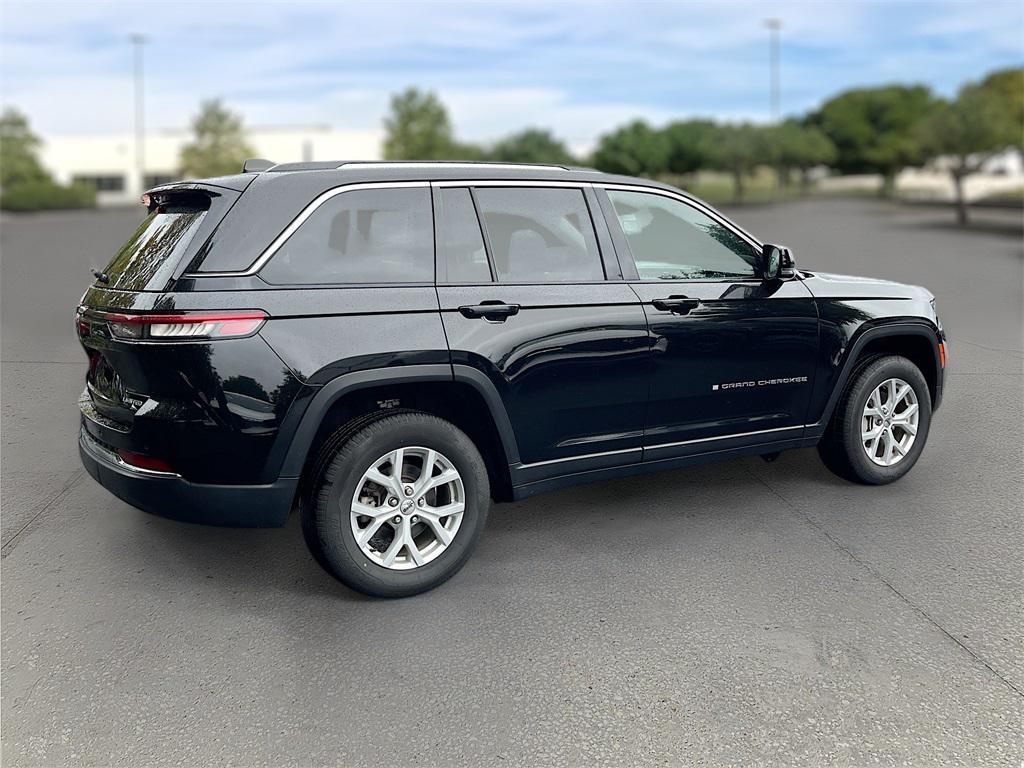used 2023 Jeep Grand Cherokee car, priced at $25,793