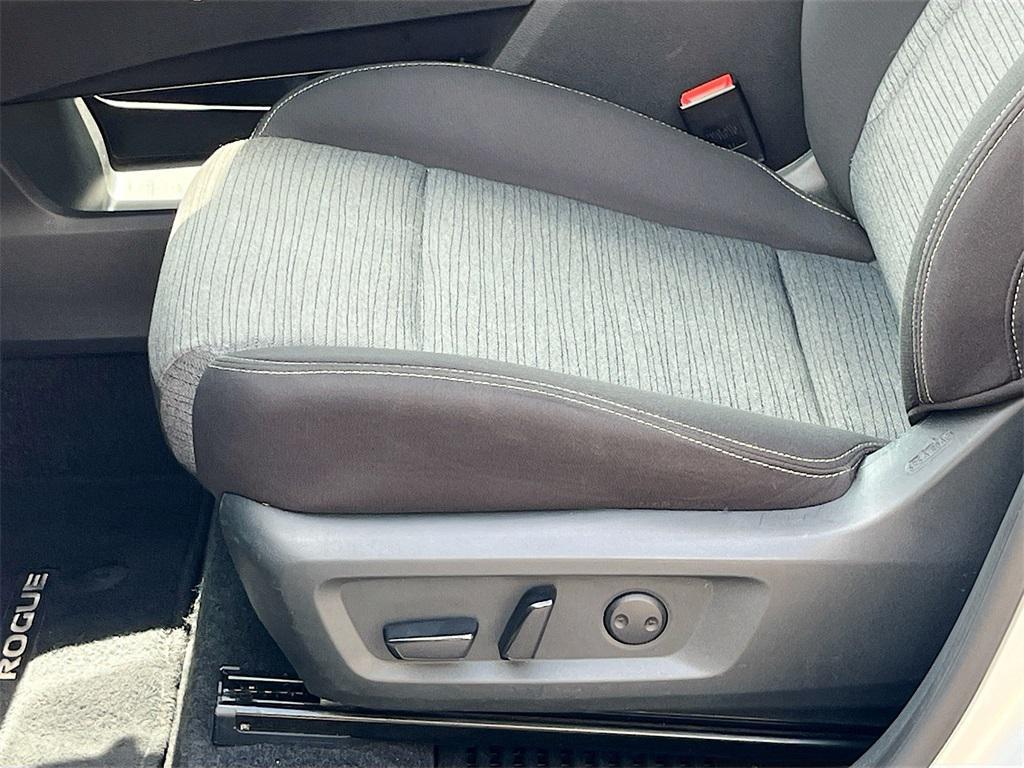 used 2023 Nissan Rogue car, priced at $17,993