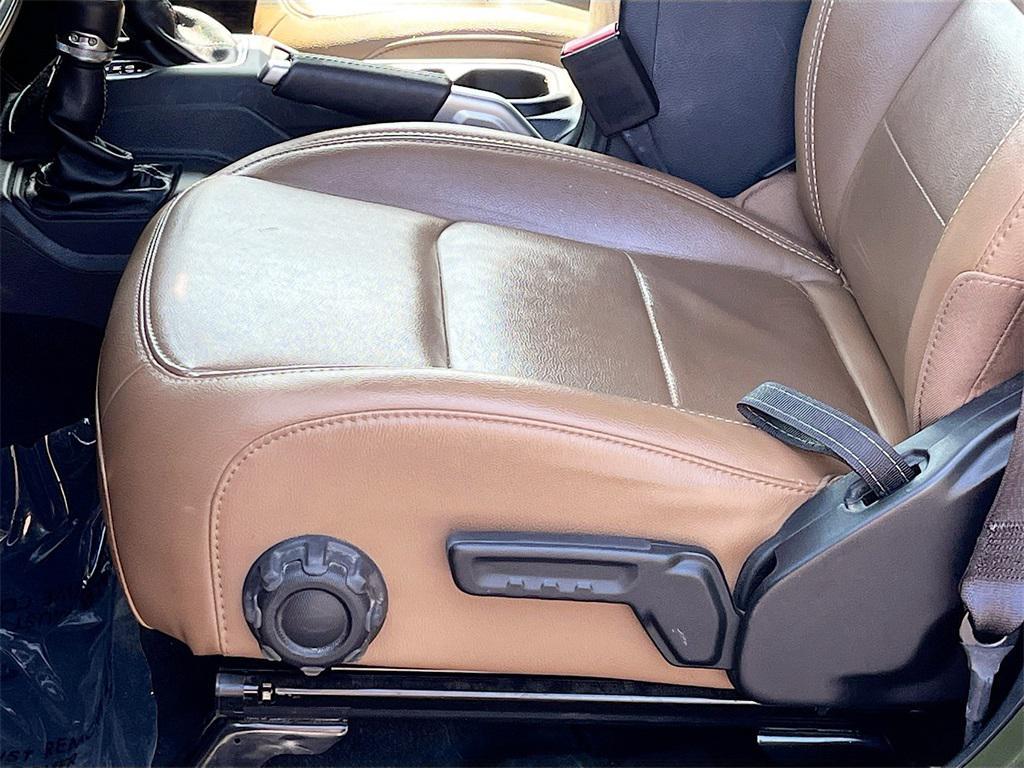 used 2022 Jeep Wrangler Unlimited car, priced at $34,991