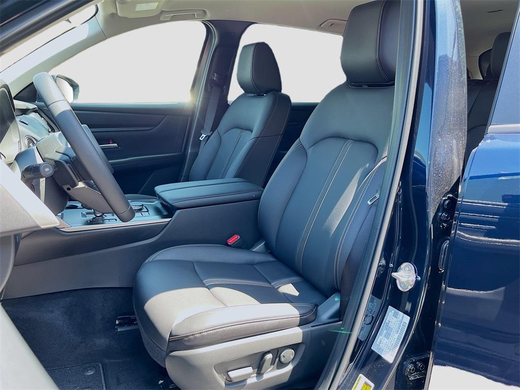 new 2025 Mazda CX-90 car, priced at $39,169