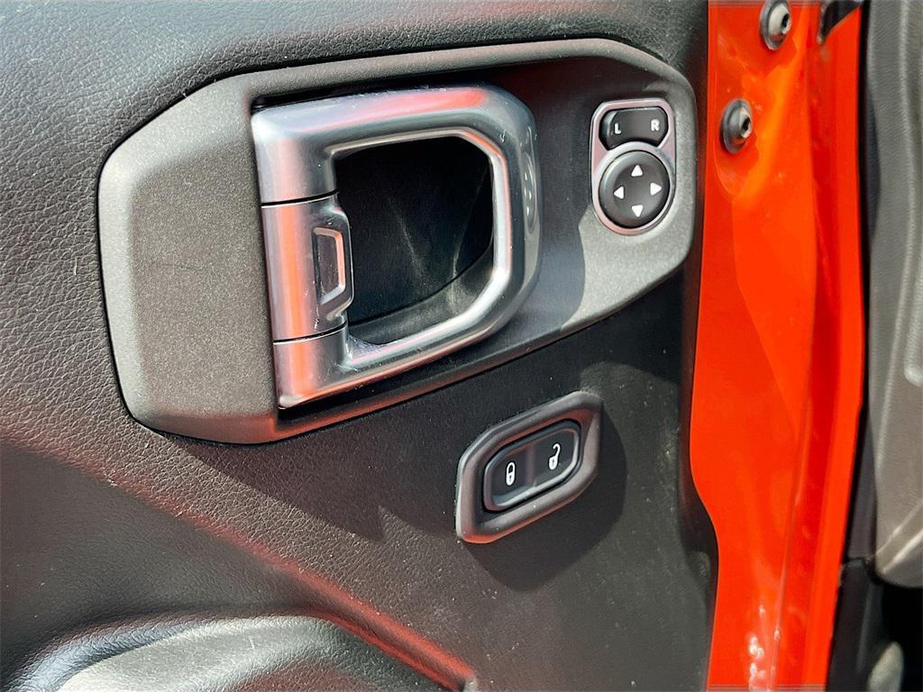 used 2018 Jeep Wrangler Unlimited car, priced at $26,854