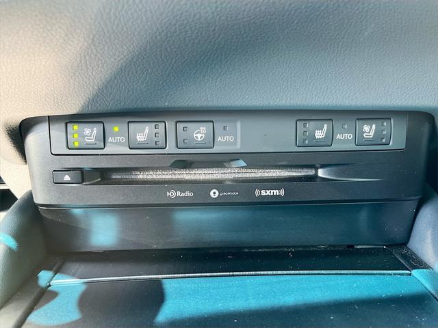 used 2022 Lexus ES 350 car, priced at $36,995