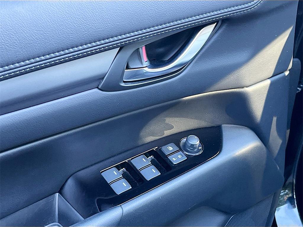 used 2023 Mazda CX-5 car, priced at $25,900