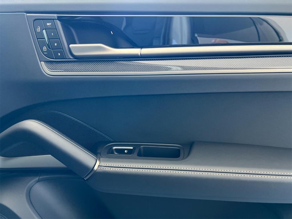 new 2025 Porsche Cayenne car, priced at $178,515