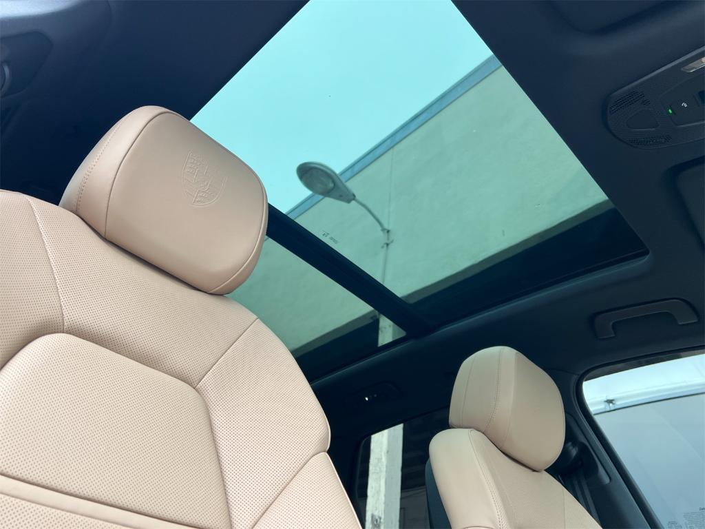 used 2025 Porsche Cayenne car, priced at $94,995