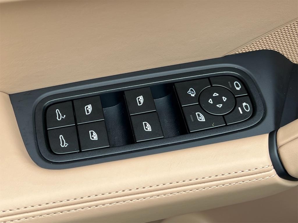 used 2025 Porsche Cayenne car, priced at $94,995