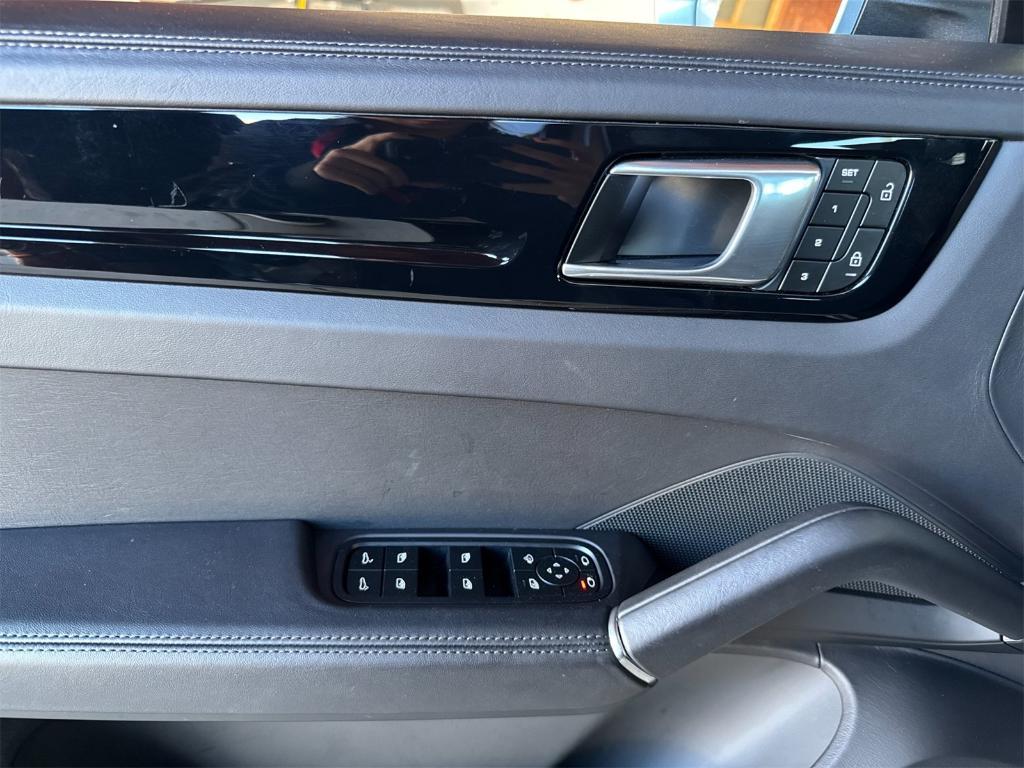 used 2023 Porsche Cayenne car, priced at $71,500
