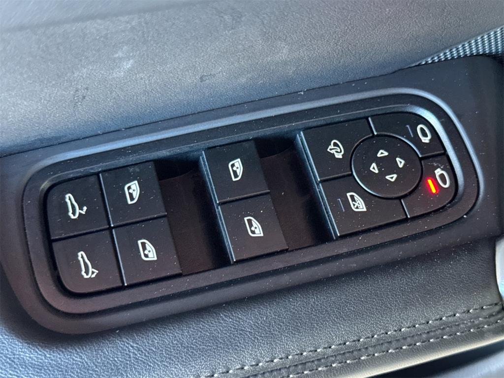 used 2023 Porsche Cayenne car, priced at $71,500