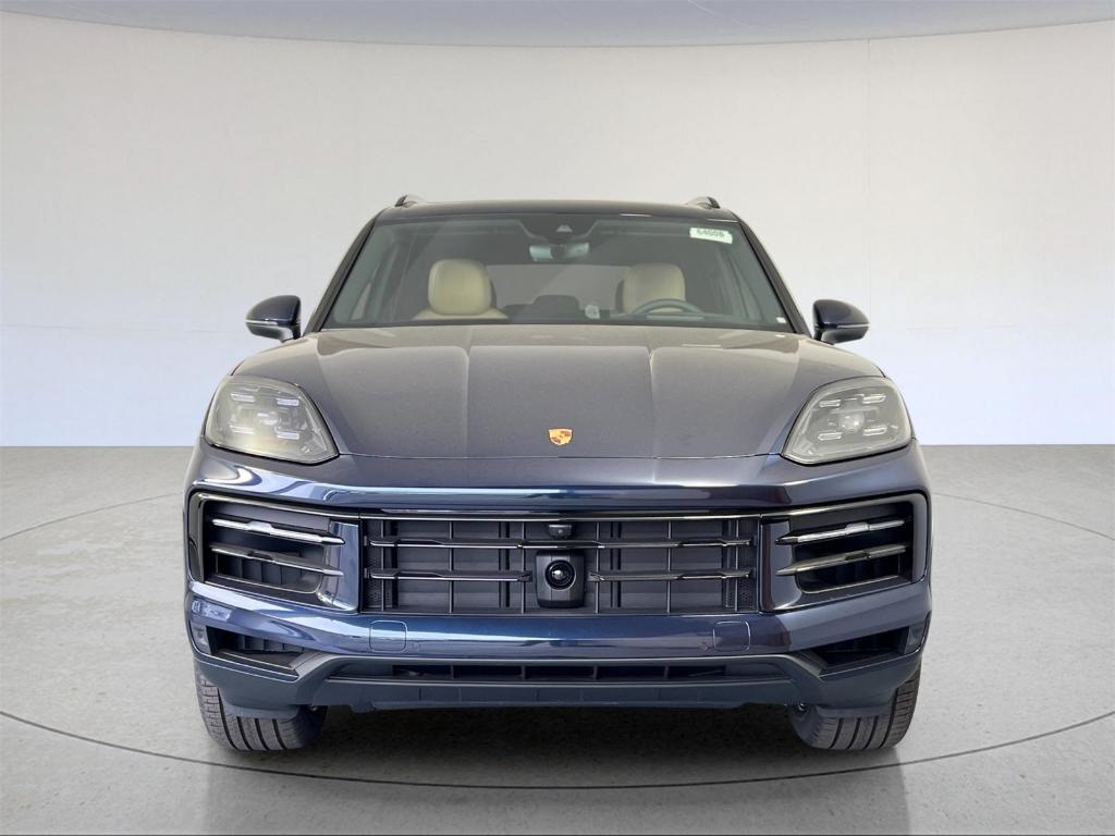 new 2025 Porsche Cayenne car, priced at $102,895