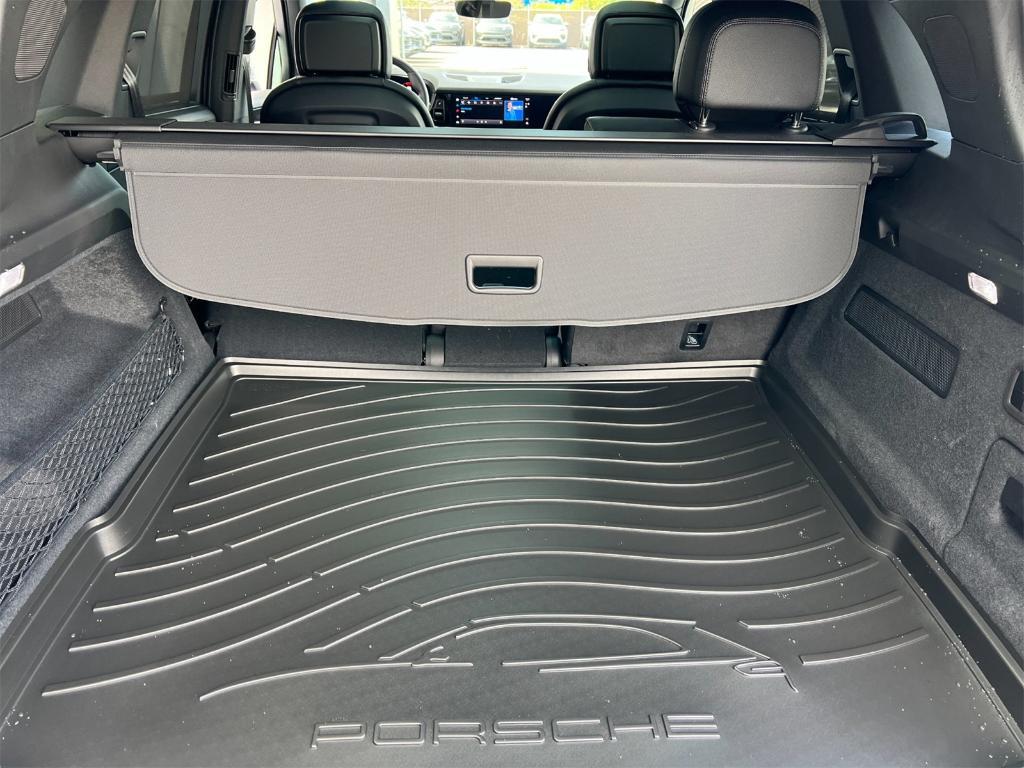 used 2024 Porsche Cayenne car, priced at $99,995