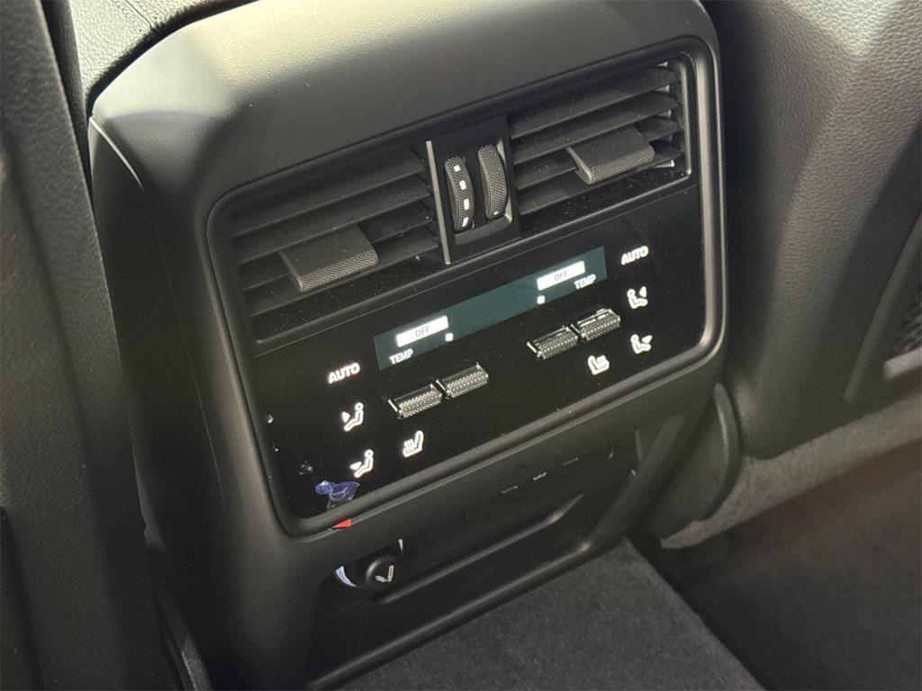 used 2024 Porsche Cayenne car, priced at $87,500