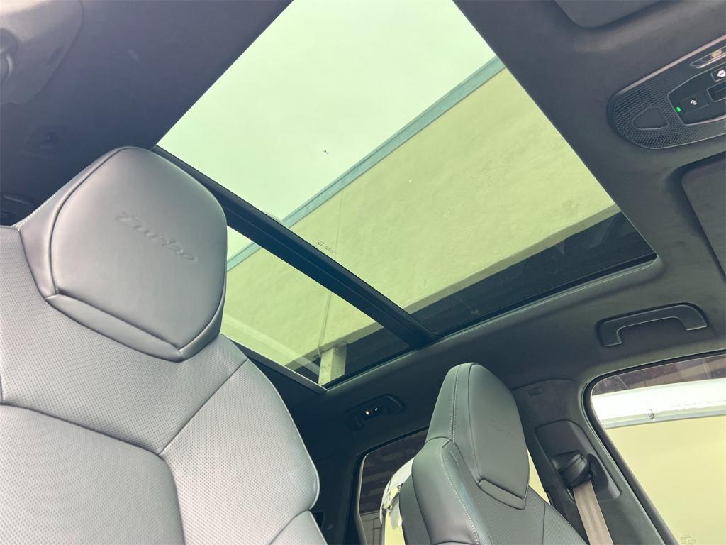 used 2025 Porsche Cayenne E-Hybrid car, priced at $169,950