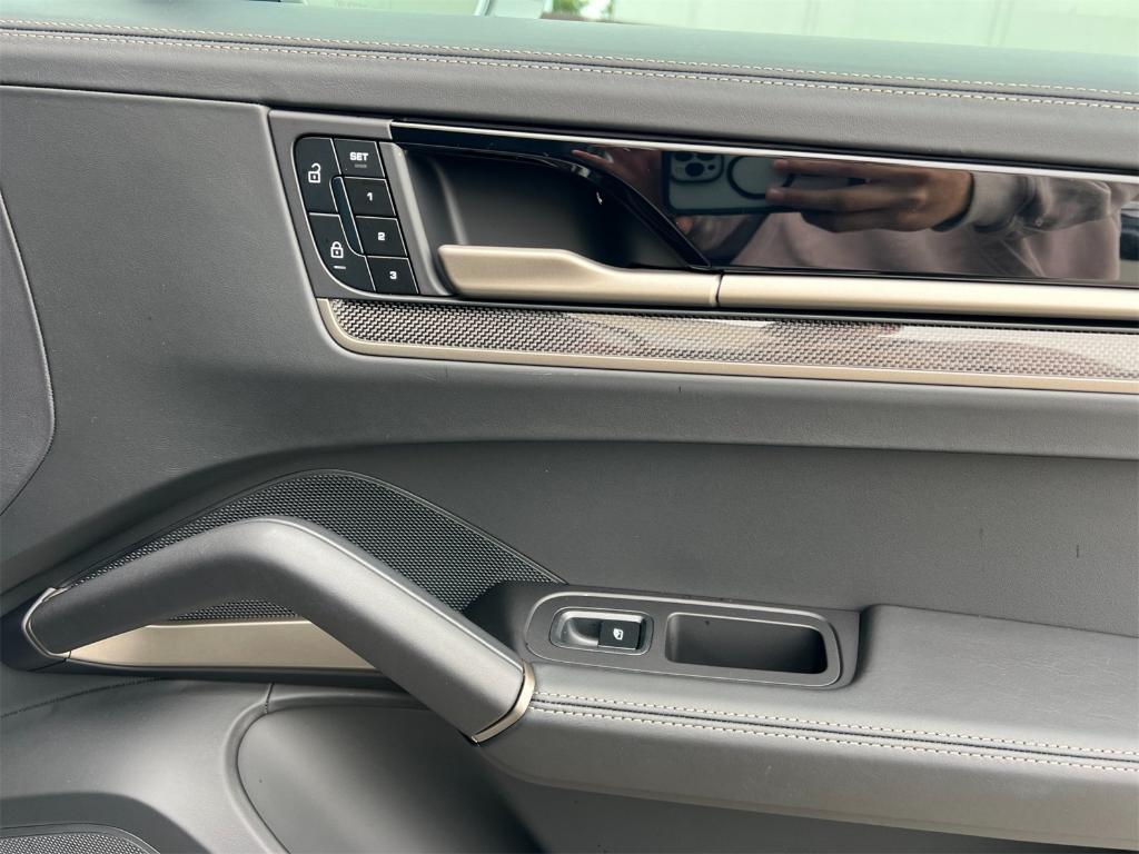 used 2025 Porsche Cayenne E-Hybrid car, priced at $169,950