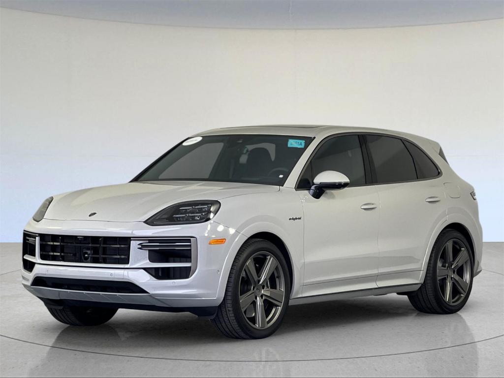 used 2025 Porsche Cayenne E-Hybrid car, priced at $169,950