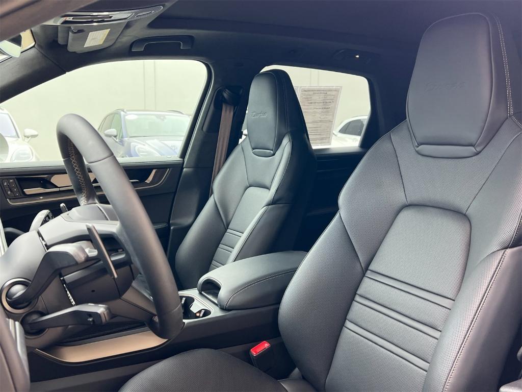 used 2025 Porsche Cayenne E-Hybrid car, priced at $169,950