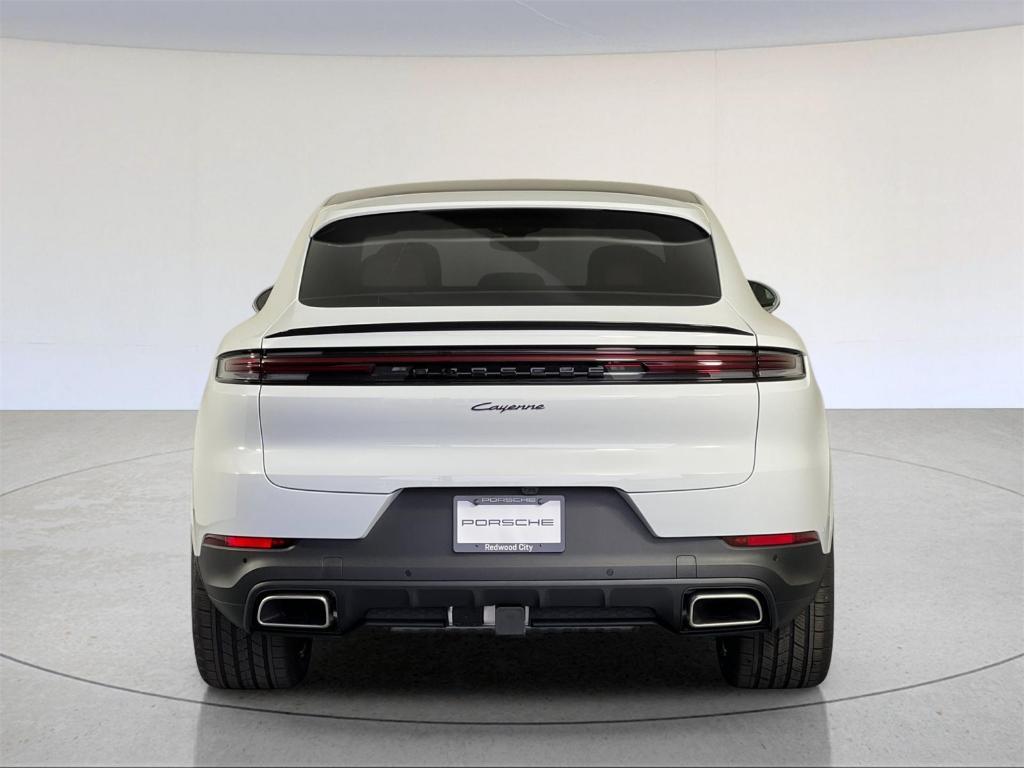 new 2025 Porsche Cayenne car, priced at $111,025