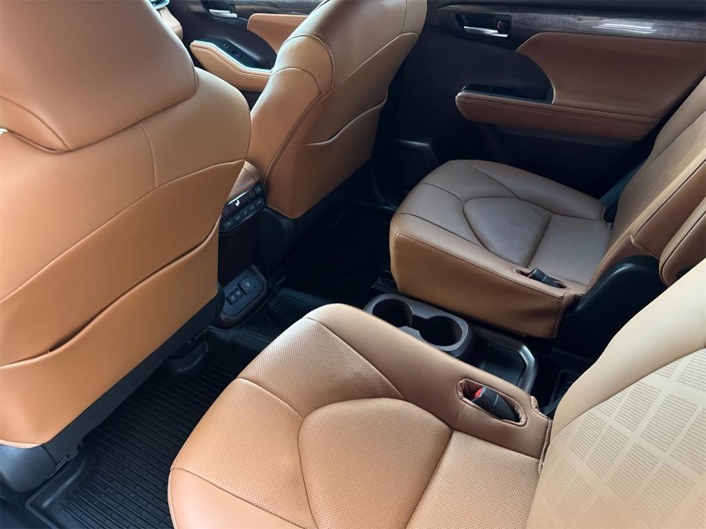 used 2020 Toyota Highlander car, priced at $37,979