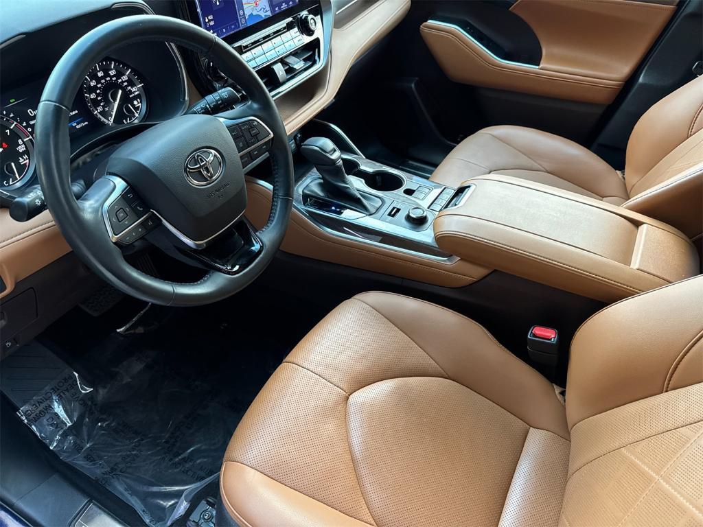 used 2020 Toyota Highlander car, priced at $37,979