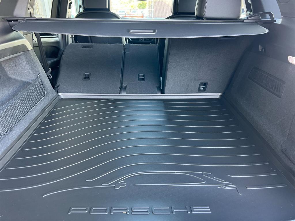 used 2025 Porsche Cayenne car, priced at $88,999